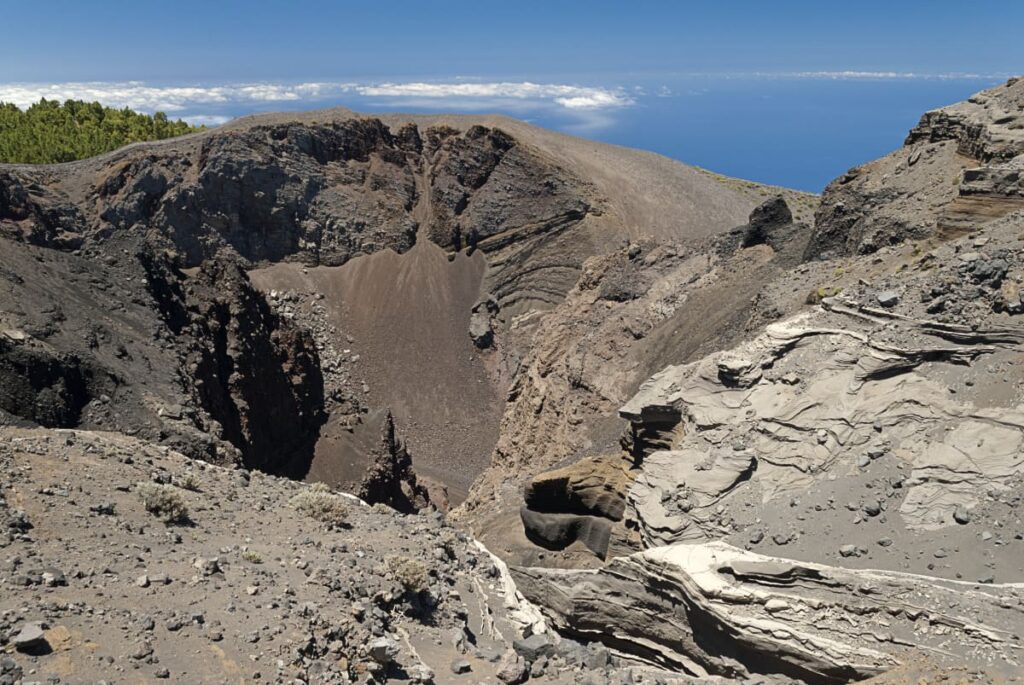 Realiza la Ruta de los Volcanes de La Palma con un guía profesional